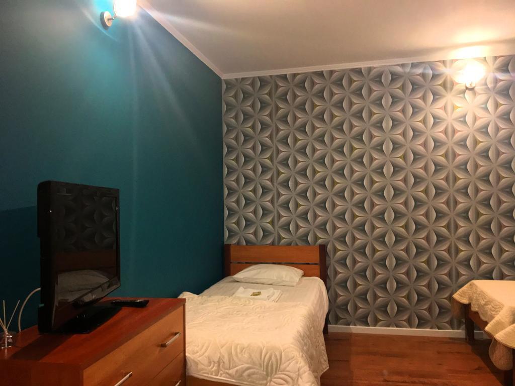 Bed and Breakfast Laura Белхатув Экстерьер фото
